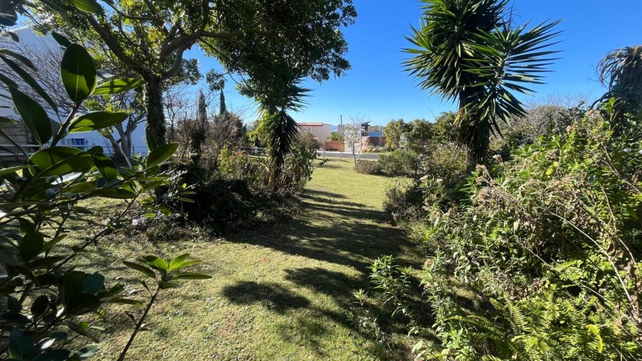 3 Bedroom Property for Sale in Wavecrest Eastern Cape